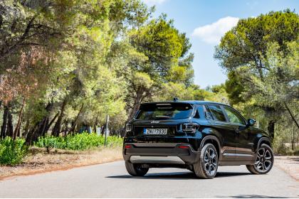 Jeep Avenger BEV 156Ps